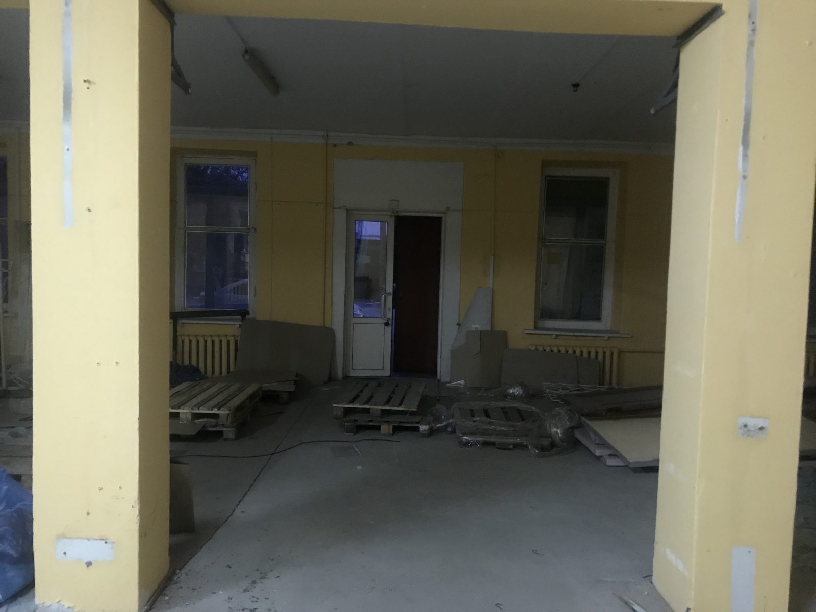 Предлагаем к аренде помещения свободного назначения по ул. Урицкого д. 160 площадью 334,3 м², напрямую от собственника._9