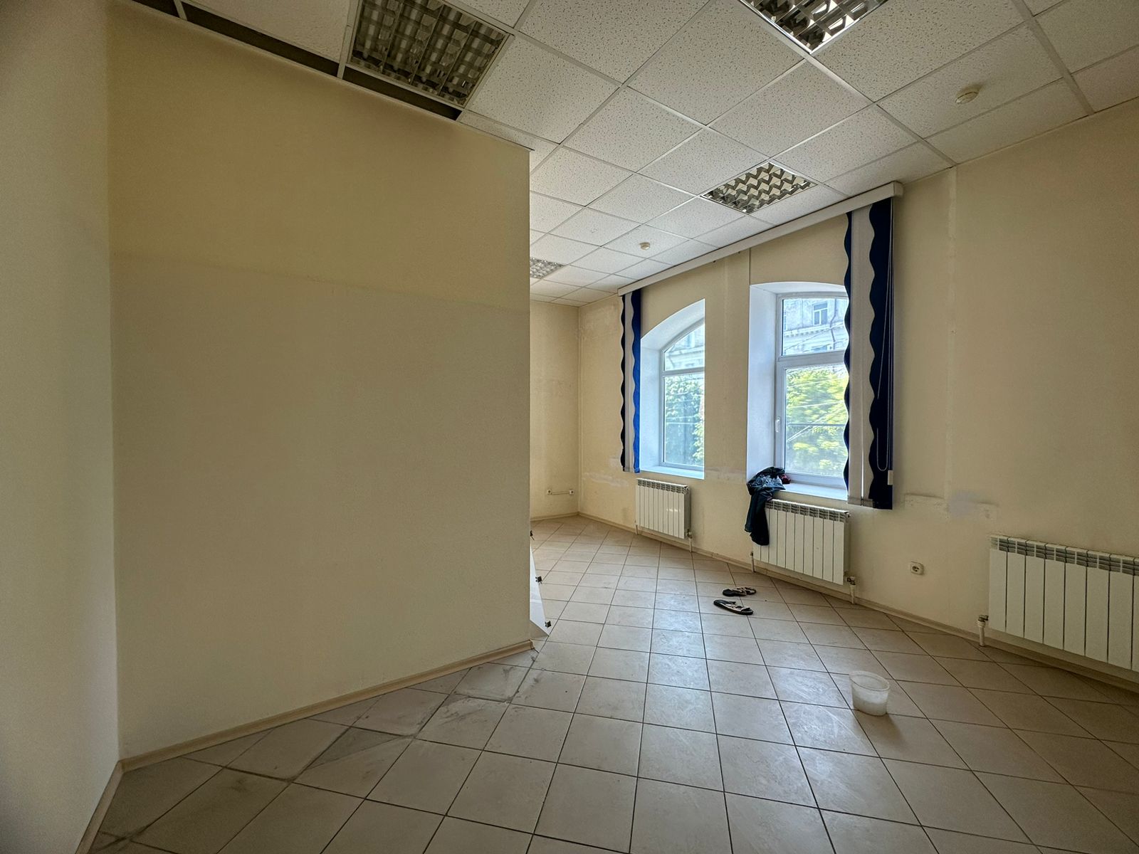 Предлагаем к аренде офисы на 2ом этаже по ул. Карла Маркса д.53, площадью от 7 м² до 70 м², общей площадью 140 м², напрямую от собственника._6