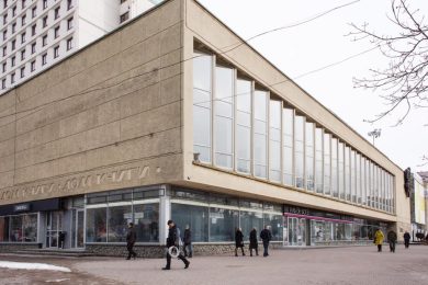 Предлагаем к аренде торговое помещение на втором этаже площадью 170 м² по ул. Маршала Жукова, д.12, напрямую от собственника._9