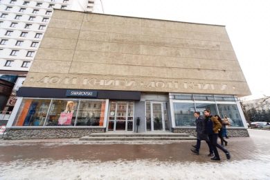 Предлагаем к аренде торговое помещение на втором этаже площадью 170 м² по ул. Маршала Жукова, д.12, напрямую от собственника._12