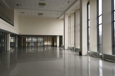 Предлагаем к аренде торговое помещение на втором этаже площадью 170 м² по ул. Маршала Жукова, д.12, напрямую от собственника._13