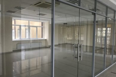 Предлагаем к аренде торговое помещение на втором этаже площадью 170 м² по ул. Маршала Жукова, д.12, напрямую от собственника._15