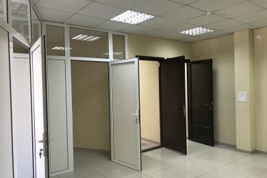 Предлагаем к аренде Медицинский центр в пер. Первомайский, 34, общей площадью 200 м², напрямую от собственника._9