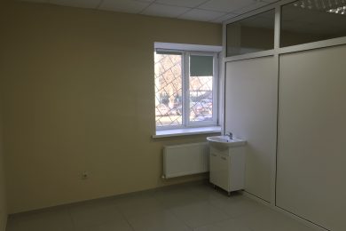 Предлагаем к аренде Медицинский центр в пер. Первомайский, 34, общей площадью 200 м², напрямую от собственника._18