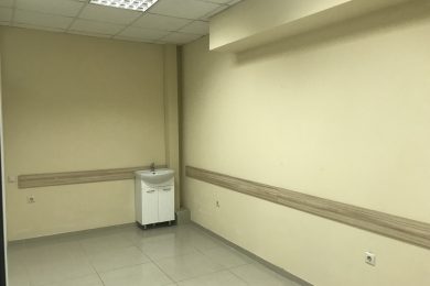 Предлагаем к аренде Медицинский центр в пер. Первомайский, 34, общей площадью 200 м², напрямую от собственника._24