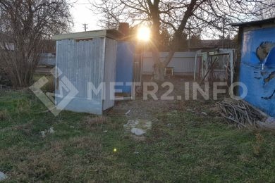 Предлагаем к продаже частный дом площадью 50 м², 30 соток земли в самом центре ст. Советской._4