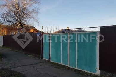 Предлагаем к продаже частный дом площадью 50 м², 30 соток земли в самом центре ст. Советской._0