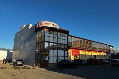 Предлагаем к аренде помещение на 2-ом этаже, площадью 730 м² в г. Армавире по ул. Энгельса, д. 57/3, напрямую от собственника._0