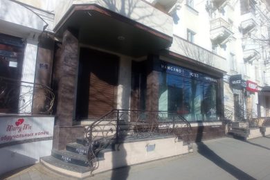 Предлагаем к аренде торговое помещение площадью 60 м², на 1ом этаже по ул. Кирова д.52, напрямую от собственника._0