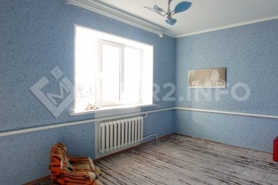 Предлагаем к продаже 2х этажный частный дом площадью 190 м², 10 соток земли в 32 Совхозе._32