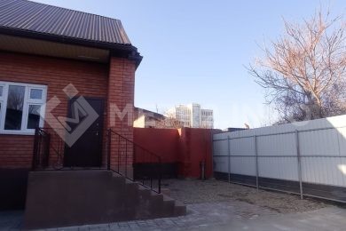 Предлагаем к продаже Жакт в центре г.Армавира по ул. Комсомольская , площадью 41.4 м²._0