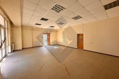 Предлагаем к аренде торговое помещение площадью 78 м² по ул. Карла маркса, напрямую от собственника._4