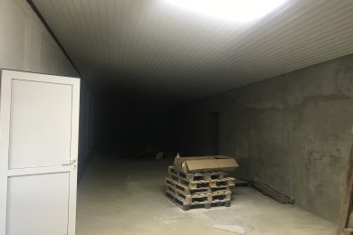 Предлагаем к продаже отдельно стоящее здание площадью 240 м², по ул. Лазурная д.51,53, напрямую от собственника._9