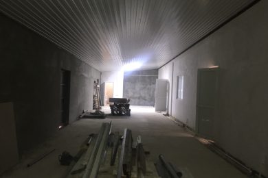 Предлагаем к продаже отдельно стоящее здание площадью 240 м², по ул. Лазурная д.51,53, напрямую от собственника._10