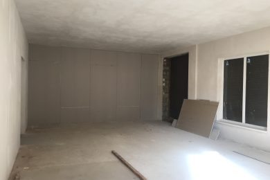 Предлагаем к продаже отдельно стоящее здание площадью 240 м², по ул. Лазурная д.51,53, напрямую от собственника._13