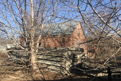 Предлагаем к продаже отдельно стоящее здание площадью 240 м², по ул. Лазурная д.51,53, напрямую от собственника._18