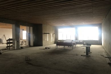 Предлагаем к аренде  помещение свободного назначения на втором этаже, площадью 200 м² по ул. Советской Армии д. 329, напрямую от собственника._5