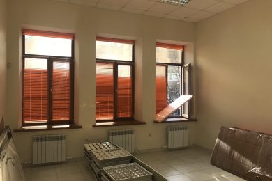 Предлагаем к продаже  офисные помещение, по ул. Свердлова  д. 64, общей площадью  125,4 м², напрямую от собственника._1