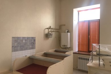 Предлагаем к продаже  офисные помещение, по ул. Свердлова  д. 64, общей площадью  125,4 м², напрямую от собственника._3