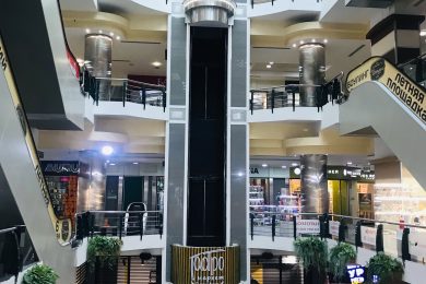 Предлагаем к аренде торговое помещение площадью   600 м² , по ул. М. Жукова, 8, ТЦ «Галерея», напрямую от собственника._3