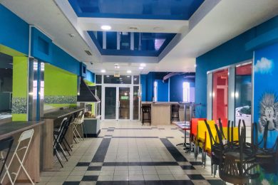 Предлагаем к аренде торговое помещение площадью   600 м² , по ул. М. Жукова, 8, ТЦ «Галерея», напрямую от собственника._9