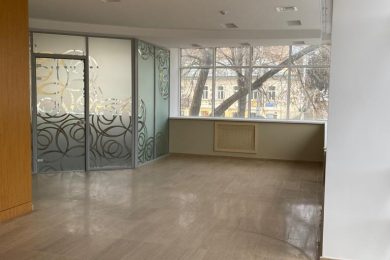 Предлагаем к продаже помещение свободного назначения, площадью 500 м² по бульвару имени генерала А. Ермолова 1 , напрямую от собственника._5