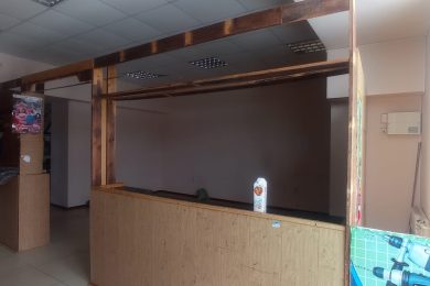 Предлагаем к аренде торговое помещение площадью 40 м² в общем зале с магазином Автозапчастей по ул. Карла маркса, напрямую от собственника._2