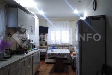 Предлагаем к продаже  дом 240 м² напрямую от собственника._16