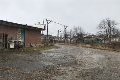 Предлагаем к продаже комплекс торгово-производственных объектов площадью 0,5 г., ст. Советская по ул. Ленина 326, напрямую от собственника._11