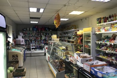 Предлагаем к продаже комплекс торгово-производственных объектов площадью 0,5 г., ст. Советская по ул. Ленина 326, напрямую от собственника._25