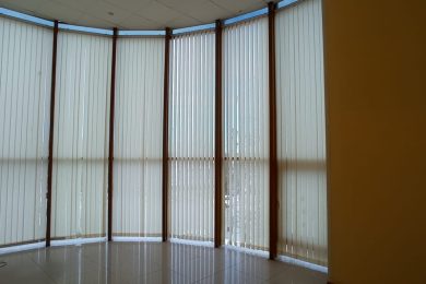 Предлагаем к аренде офисные помещения в  центре г.Армавир площадью 75м² на 2-ом этаже, по ул. Комсомольская напрямую от собственника._2