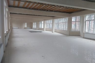 Предлагаем к аренде торговое помещение на 2ом этаже площадью 360 м² напрямую от собственника._5