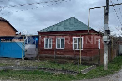 ПРЕДЛАГАЕМ К ПРОДАЖЕ ДОМ В СТАРОЙ СТАНИЦЕ НА ПРЯМУЮ ОТ СОБСТВЕННИКА._0