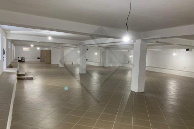 Предлагаем к аренде помещение свободного назначения в цокольном этаже,общей площадью 388 м², по ул. Халтурина 89, напрямую от Собственника._8