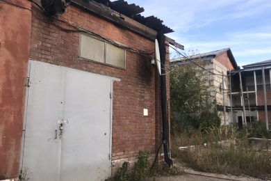 Предлагаем в аренду производственное  помещение по ул. Тенистая д. 28, площадью 100 м²,напрямую от собственника._11