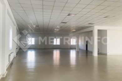 Предлагаем к аренде помещение свободного назначения на втором этаже, по ул.Мира д. 72, площадью 560 м², напрямую от собственника._6