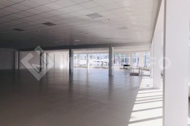 Предлагаем к аренде помещение свободного назначения на втором этаже, по ул.Мира д. 72, площадью 560 м², напрямую от собственника._11