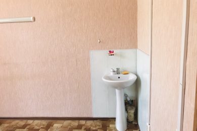 Предлагаем к аренде офисные помещения в центре г. Армавира гостинице Северной, площадью от 15 м², по ул.Мира 47 напрямую от собственника._4