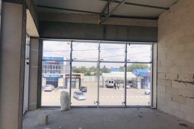 Предлагаем к аренде помещение свободного назначения на втором этаже, общей площадью 70 м², напрямую от Собственника, по ул. Каспарова._4