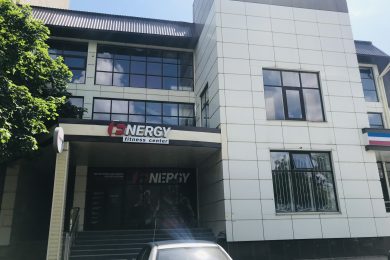 Предлагаем к аренде помещение свободного назначения на 1ом этаже , площадью 200 м², по ул. Ефремова 119, напрямую от собственника._2