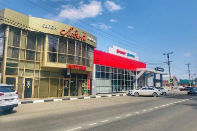 Предлагаем к аренде помещение свободного назначения на второй этаже, общей площадью 74 м², по ул. Советской Армии 233 напрямую от Собственника._1