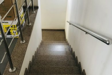 Предлагаем к аренде помещение свободного назначения на второй этаже, общей площадью 74 м², по ул. Советской Армии 233 напрямую от Собственника._8