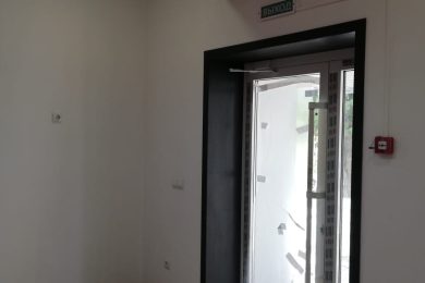 Предлагаем к аренде  помещение свободного назначение, площадью 61,1 м², расположенное на первом этаже, по ул. Ленина 95, напрямую от Собственника._1