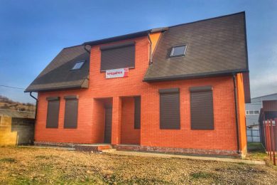 Предлагаем здание к продажи, общей площадью 203 м², 3 сот., в п. Прикубанском по ул.Садовая улица, 19/1, напрямую от собственника._0