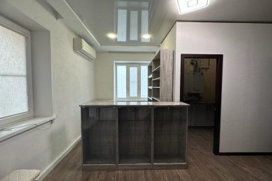 Предлагаем к аренде помещение свободного назначения с офисным расположением кабинетов, районе ЗАГСа, площадью 100 м², по ул. Роза Люксембург д. 14, напрямую от Собственника._3