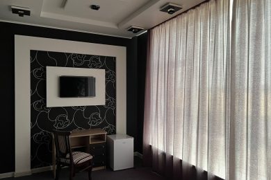 Предлагаем к продаже действующую гостиницу, по адресу г.о. Армавир, Р-217 Кавказ, 165-й километр, общей площадью 970 м², на прямую от Собственника._18