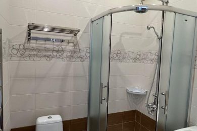 Предлагаем к продаже действующую гостиницу, по адресу г.о. Армавир, Р-217 Кавказ, 165-й километр, общей площадью 970 м², на прямую от Собственника._28