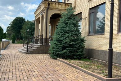 Предлагаем к продаже действующую гостиницу, по адресу г.о. Армавир, Р-217 Кавказ, 165-й километр, общей площадью 970 м², на прямую от Собственника._3