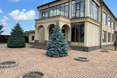 Предлагаем к продаже действующую гостиницу, по адресу г.о. Армавир, Р-217 Кавказ, 165-й километр, общей площадью 970 м², на прямую от Собственника._4