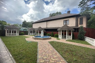 Предлагаем к аренде ресторанный комплекс Курень, расположен г. Краснодар Солнечный Остров ул. Трамвайная д. 2В/1, общей площадью 1500 м² на зем. участок 0,9 Га, напрямую от собственника._26